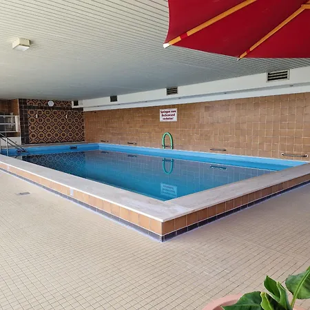 Tief 10 Robbe 407 * シリヒ